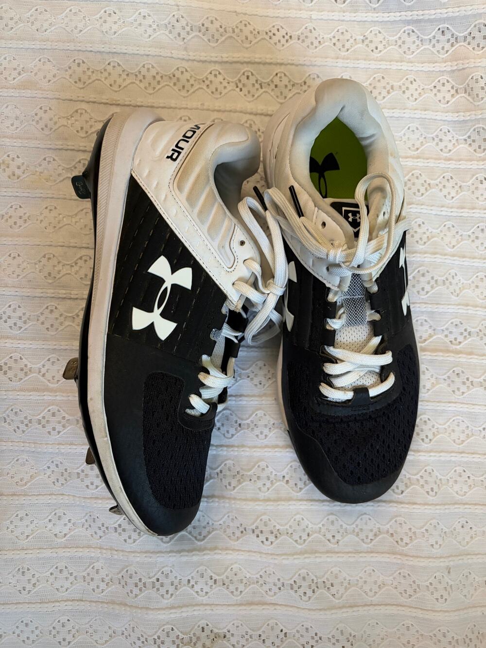 Under Armour Yard Low ST Baseball Cleats Black White Men's 6.5 Molded